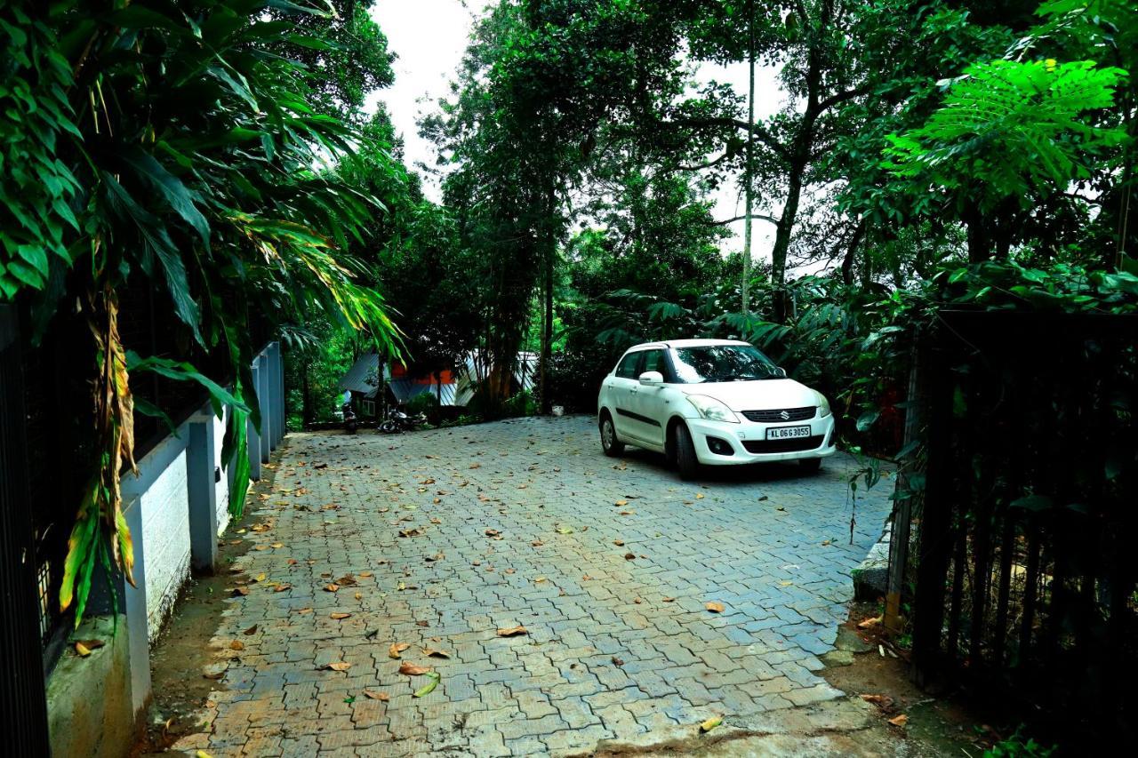 Santhi Hill View Resort Munnar Buitenkant foto